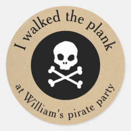Piratpartyet går plankaklistermärken runt klistermärke