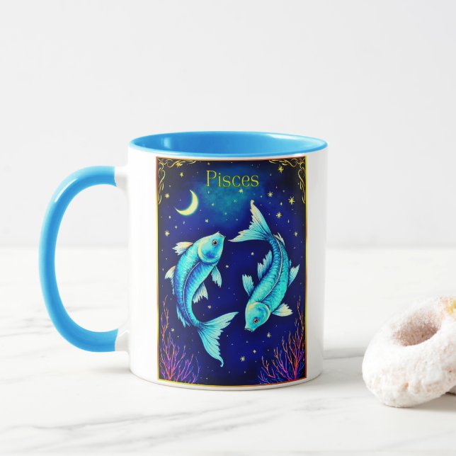 Pisces Zodiac Fish Swimming in Cosmic Waters Mugg (Med munk)