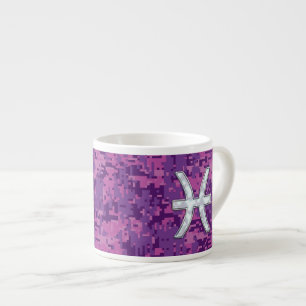 Pisces Zodiac Symbol på Fuchsia Rosa Digital Camo Espressomugg