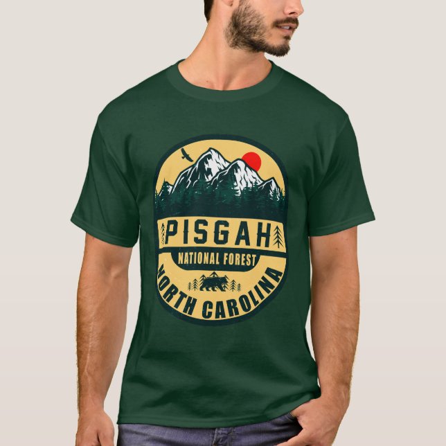 Pisgah National Forest NC Retro Sunset Souvenirs T Shirt (Framsida)