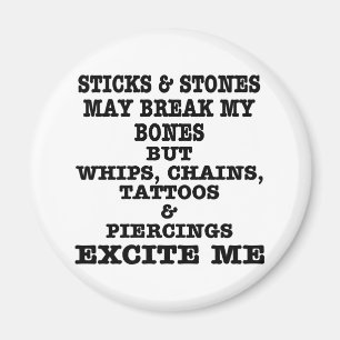 Piskar kedjar tatueringar, & Piercings upphetsar Magnet