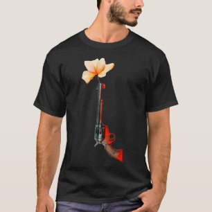 Pistoler blommor för en nyckelpiga t shirt