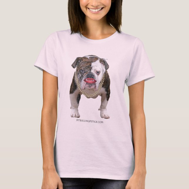 Pit Bull med Lipstck och pärlor T-shirt (Framsida)