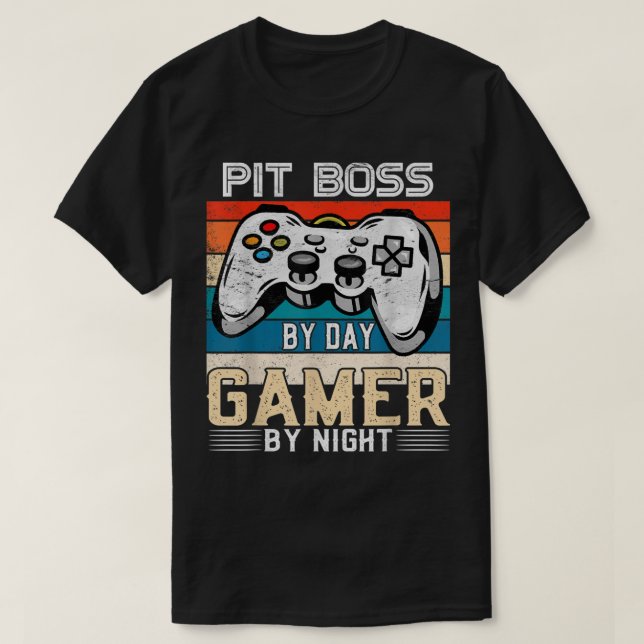 Pit chef by day Gamer by night Video Gaming fläkt  T Shirt (Design framsida)
