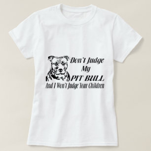 PITBULL BEDÖMER INTE TEE