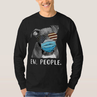 Pitbull Hund Wearing A Ansikte Mask USA flagga T Shirt