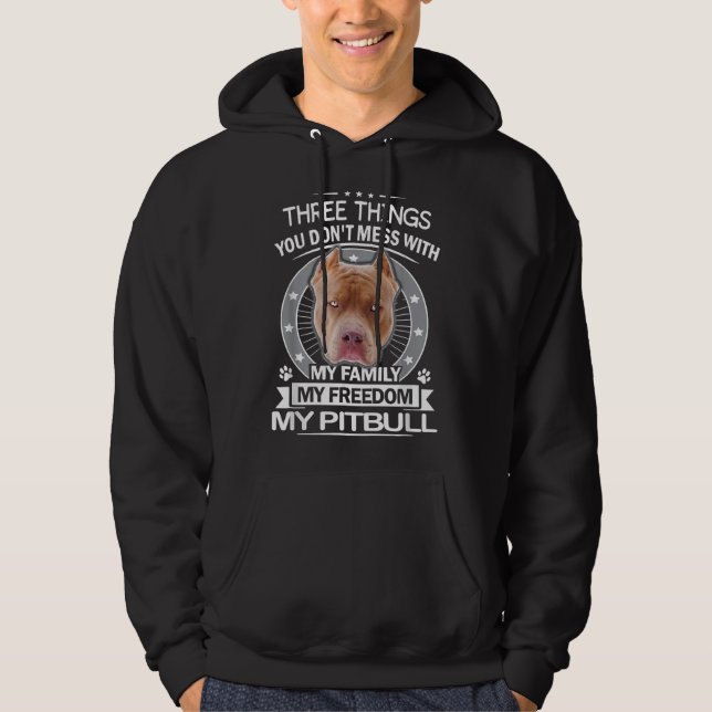 Pitbull tre Saker som du inte  med roligt Hoodie (Framsida)