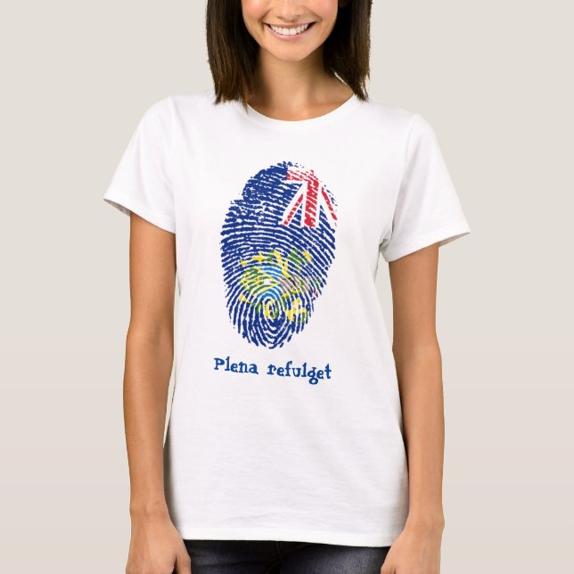 Pitcairn Flagga Fingerprint "Plena refulget" T Shirt (Framsida)