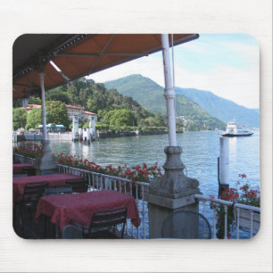 Pittoreska Bellagio, Italien till hands Musmatta