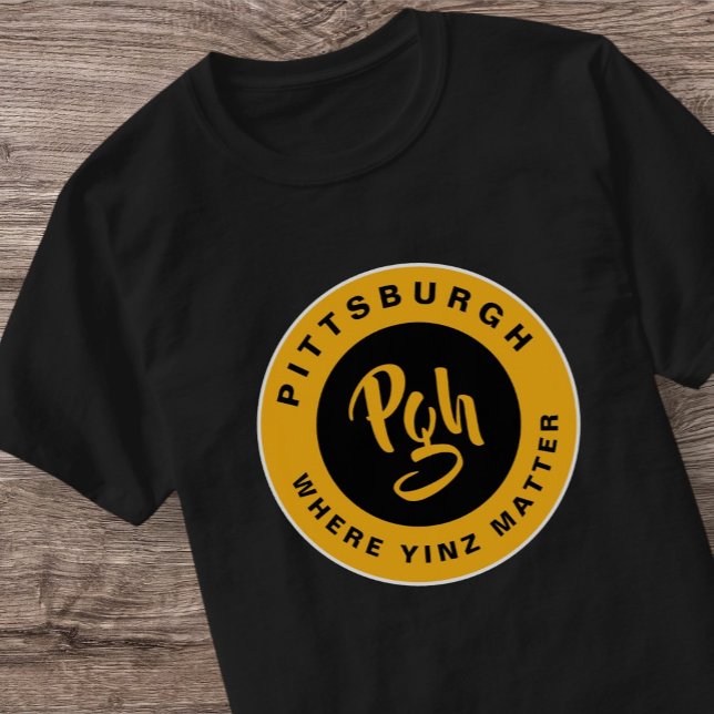 Pittsburgh Black Guld Pgh Yinz Retro T-Shirt (Skapare uppladdad)