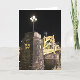 Pittsburgh överbryggar hälsningkortet kort