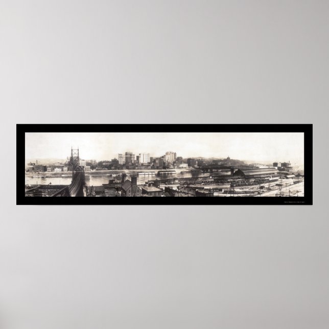 Pittsburgh, PA Skyline Photo 1907 Poster (Framsidan)