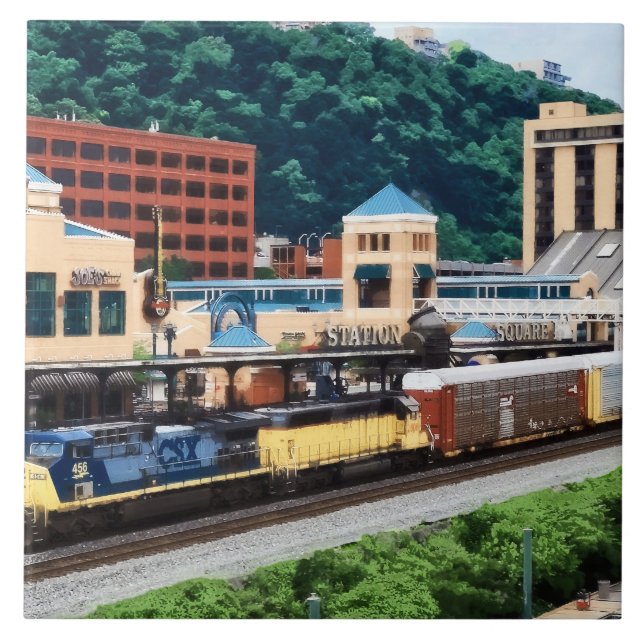 Pittsburgh PA - Tåg som passerar Station Square Kakelplatta (Framsidan)