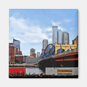 Pittsburgh PA - Tåg vid Smithfield St överbrygga Magnet