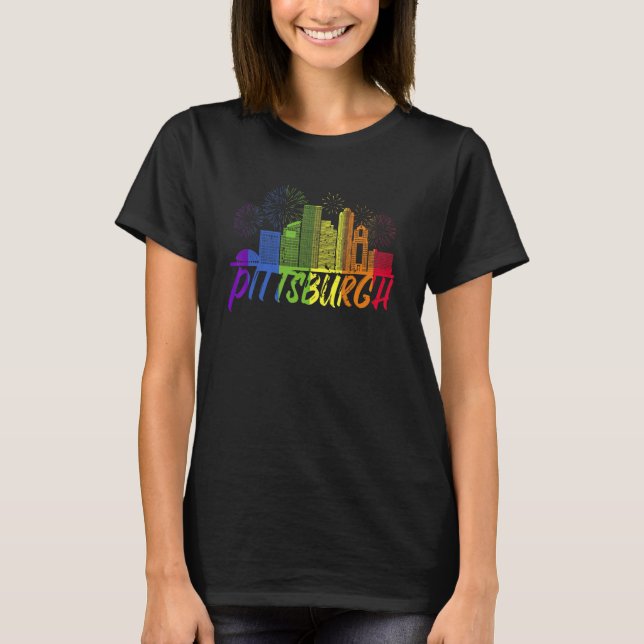 Pittsburgh Pride Skyline  Pride Parade Pittsburgh T Shirt (Framsida)