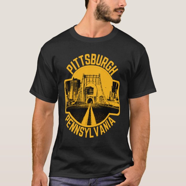 Pittsburgh Steel City Skyline Bridge Pennsylvania  T Shirt (Framsida)