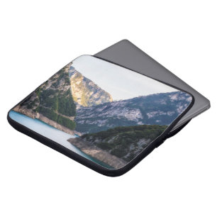 Piva-floden canyon i norra Montenegro. Laptop Fodral