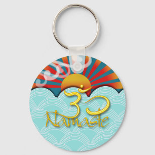 PixDezines namaste+vind+vatten+sunburst+om Nyckelring