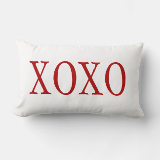 PixDezines RÖD XOXO/DIY bakgrundsfärg Lumbarkudde
