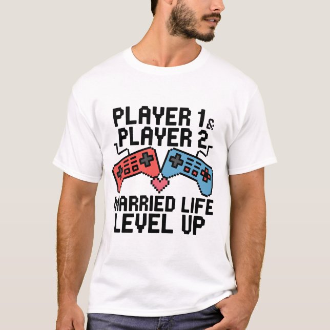 Pixel Gaming Couple Level Up Design T Shirt (Framsida)