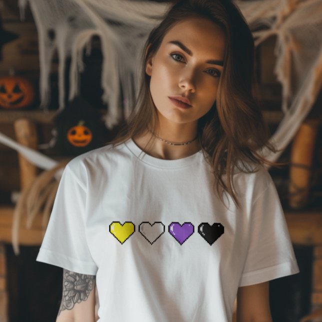 Pixel Heart, icke-binär Flagga T Shirt (Skapare uppladdad)