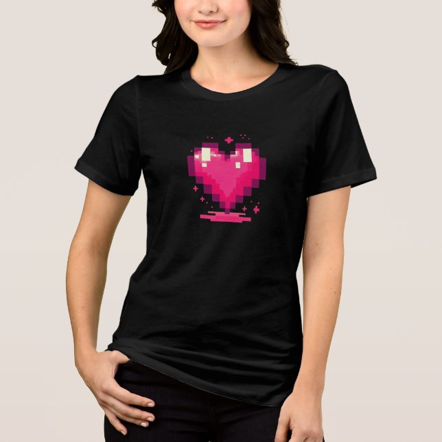 Pixel Heart Retro 8-Bit Gamer Love Design T Shirt (Framsida)