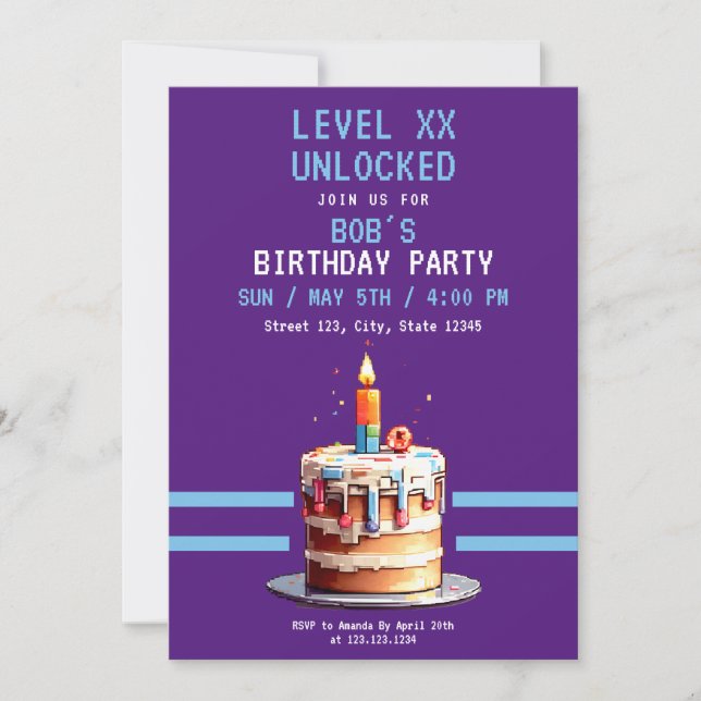 Pixel Lila & Blue Cake Gaming Birthday Inbjudningar (Framsida)