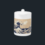 Pixel Tsunami 8-bitars Pixel Art<br><div class="desc">Den Underbara vågen av Kanagawa (神 奈 川 浪 裏) Vintage 8-bitars Pixel Tsunami Art. Globe Trotters specialiserar sig på idiosynkratisk bild från hela världen. Här hittar du unika hälsningskort,  vykort,  Poster,  Mousepads med mera.</div>