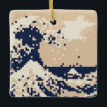 Pixel Tsunami 8-bitars Pixel Art Julgransprydnad Keramik<br><div class="desc">Den Underbara vågen av Kanagawa (神 奈 川 浪 裏) Vintage 8-bitars Pixel Tsunami Art. Globe Trotters specialiserar sig på idiosynkratisk bild från hela världen. Här hittar du unika hälsningskort,  vykort,  Poster,  Mousepads med mera.</div>