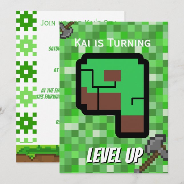 Pixelig spelare Grön Byggnad Level Up 9 Inbjudningar (Fram/baksida)