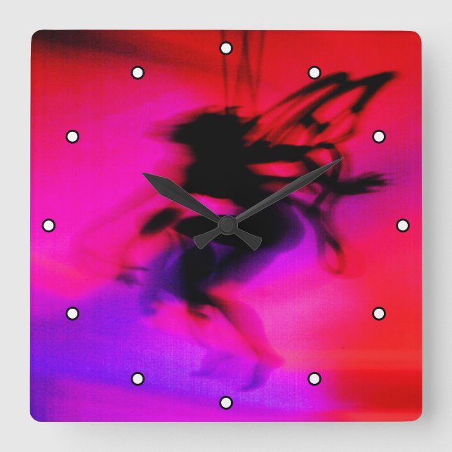 Pixie Dancing in Rosa with Dots Fyrkantig Klocka (Framsida)