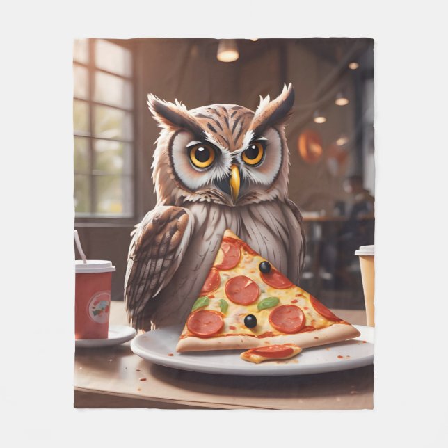 Pizza-Loving Uggla i Cafe Fleecefilt (Framsidan)
