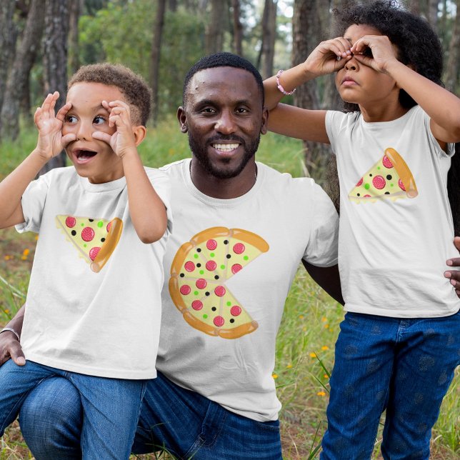 Pizza mindre än två segment Fars dag Manar White T Shirt (Skapare uppladdad)
