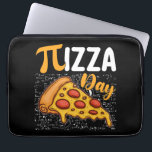 Pizza Pi Day Math Mathematics Älskare Laptop Fodral<br><div class="desc">Pizza Pi Day Math Mathematics Älskare</div>
