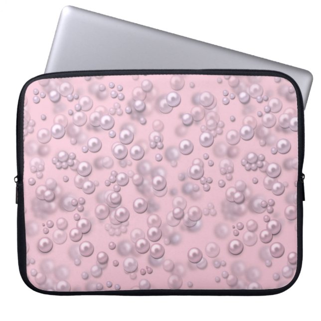Placerare av pärlor av vit rosa på rosa sammet laptop fodral (Framsidan)