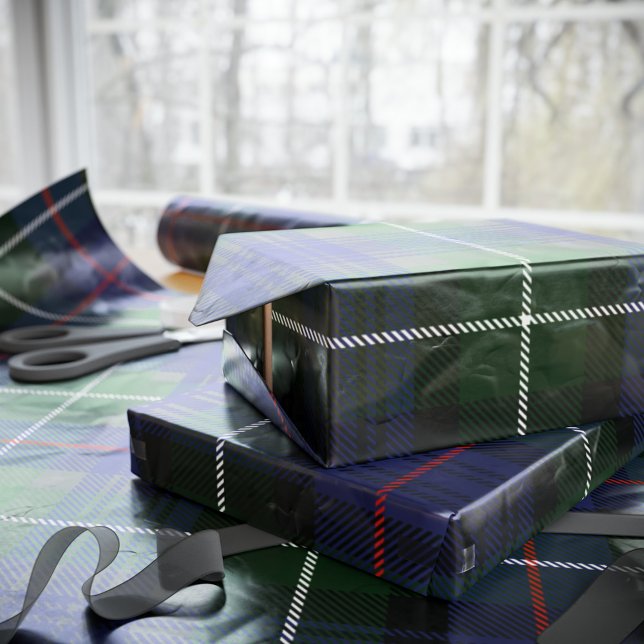 Plade Klan MacKenzie Grönt Lila Tartan Presentpapper (Clan MacKenzie Tartan Purple Green Plaid Wrapping Paper)