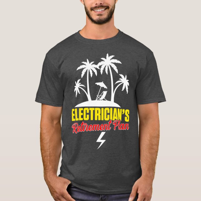 Planen för pensionerad elektricitet i Funny Pensio T Shirt (Framsida)