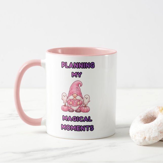 Planerar Mina Magiska Ögonblick – Rosa Gnome Mugg (Med munk)