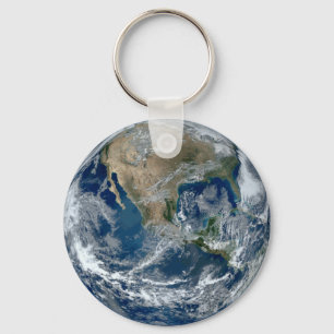 Planet Earth från Rymden med moln Nyckelring