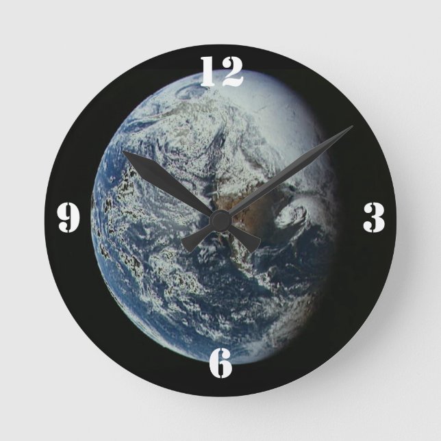 Planet Earth Rund Klocka (Framsida)