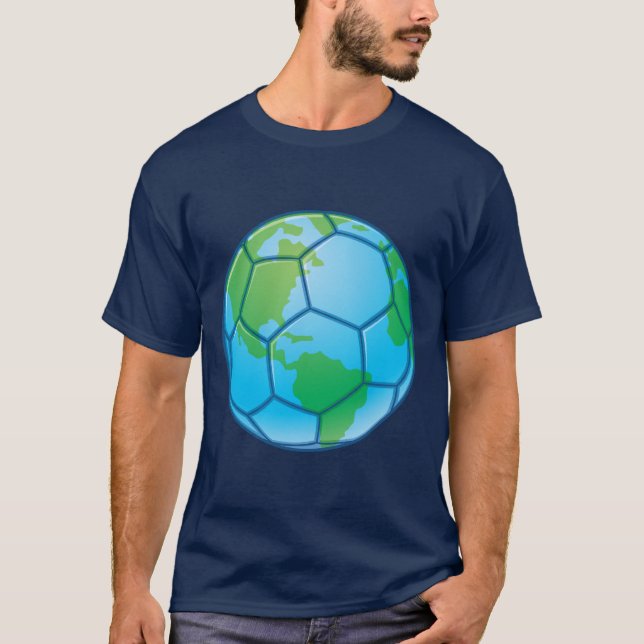Planet Earth Vm Soccer Ball Tee (Framsida)