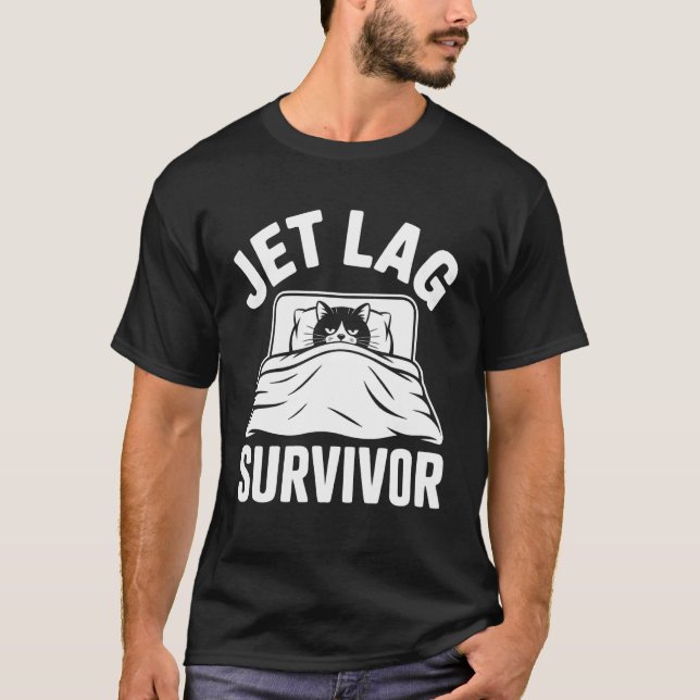 Planet Katt Jet Lag Överlevare T Shirt (Framsida)