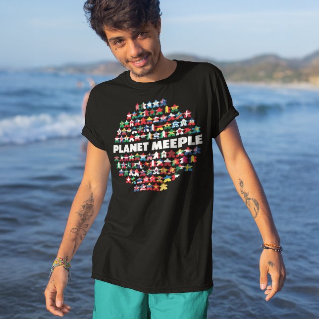 Planet Meeple, White Text Manar Shirt T Shirt (Skapare uppladdad)