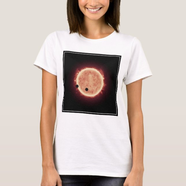 Planetter som transiterar Red Dwarf Star i Trappis T Shirt (Framsida)