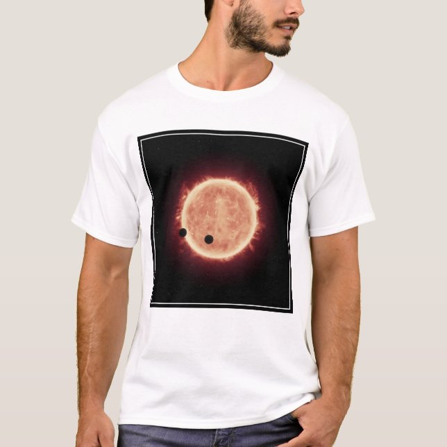 Planetter som transiterar Red Dwarf Star i Trappis T Shirt (Framsida)