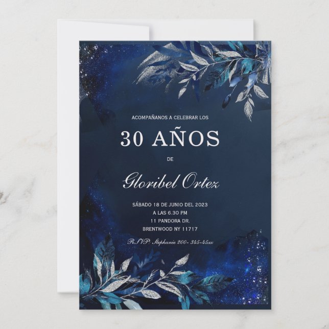 Plantillas de cumpleaños azul real y plata inbjudningar (Framsida)