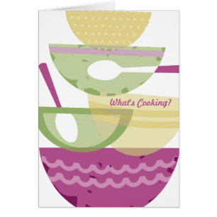 Plastbunkar staplade det stekheta bagerit för hälsningskort