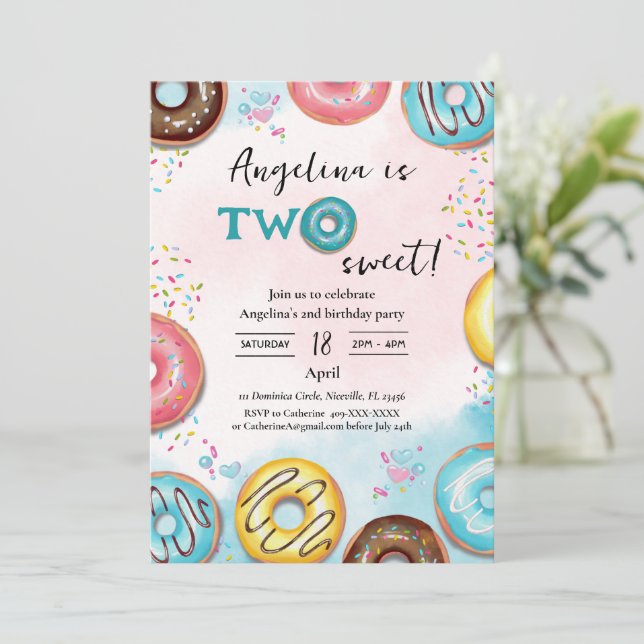 Platt 2:a födelserbjudandekort. inbjudningar (Stående Fram)