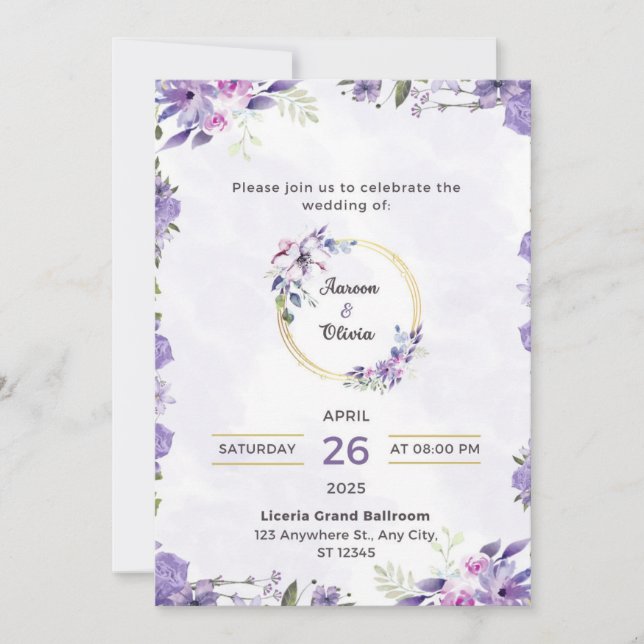Platt kort lila-blommig bröllopsinbjudan kort (Framsida)