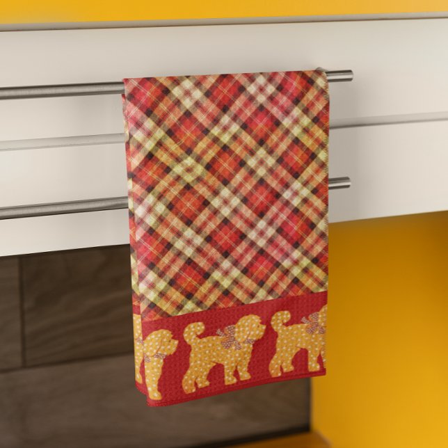 Play Doodle Golden Gult Hund Kökshandduk (Happy doodle pups on a plaid dish towel.)